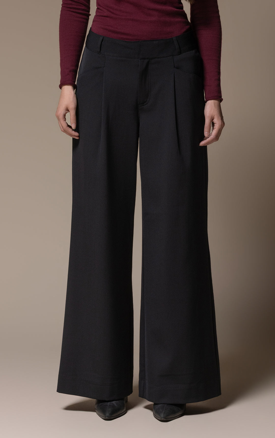WOOL BLEND WIDE LEG TROUSER