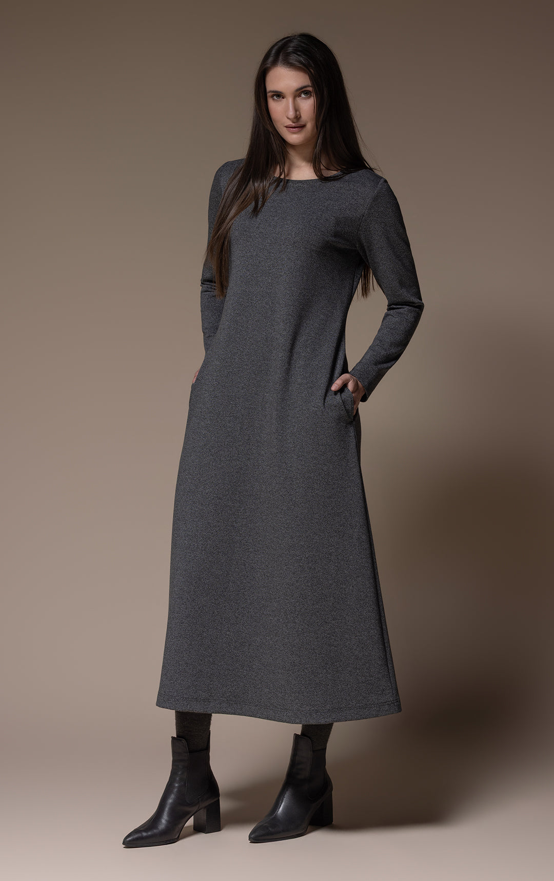 KNIT DRESS