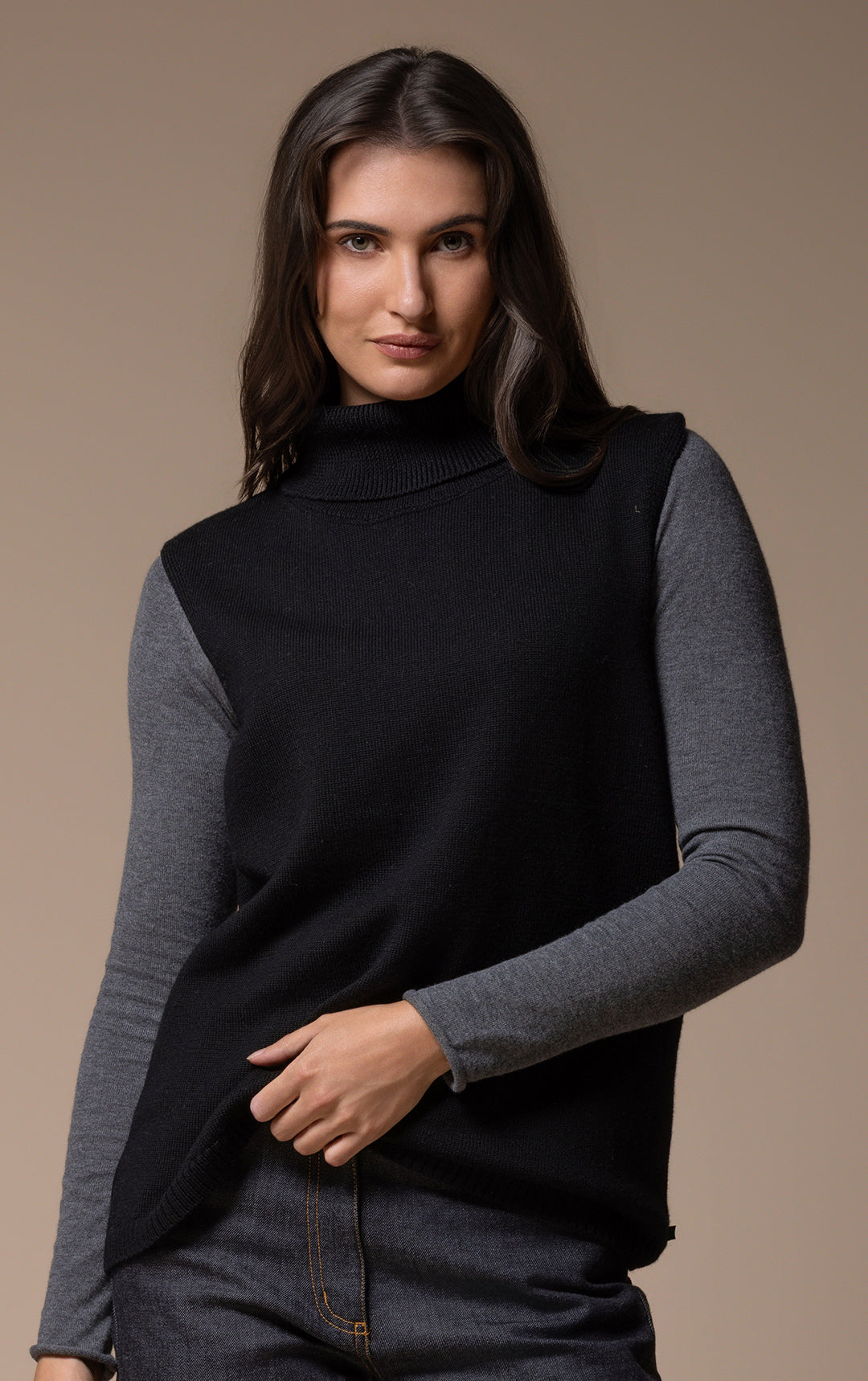 7GG MERINO TURTLENECK VEST