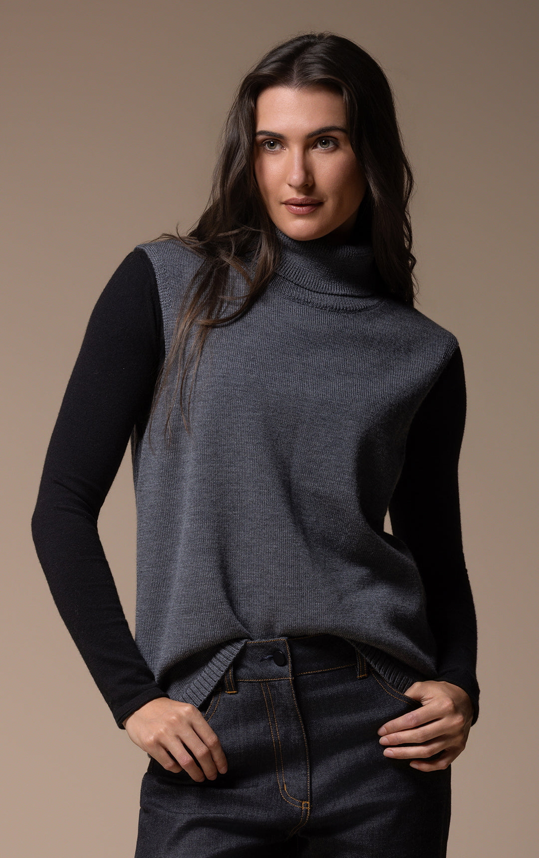 7GG MERINO TURTLENECK VEST