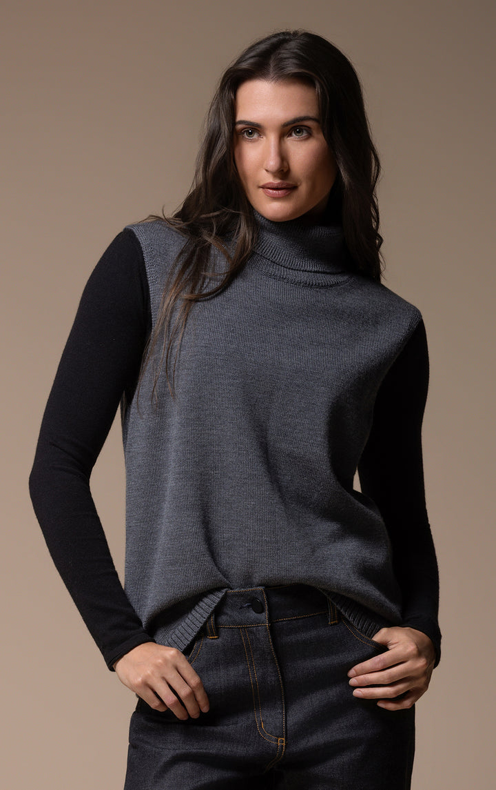 7GG MERINO TURTLENECK VEST