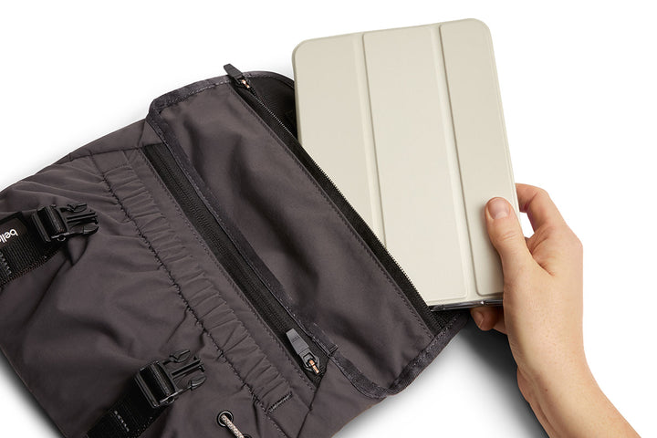 BELLROY - CINCH MINI MESSENGER