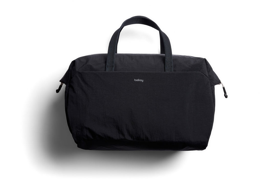 Bellroy Lite Duffel (lichtgewicht technische plunjezak) - Black Bellroy Lite Duffel (lichtgewicht technische plunjezak) - Black