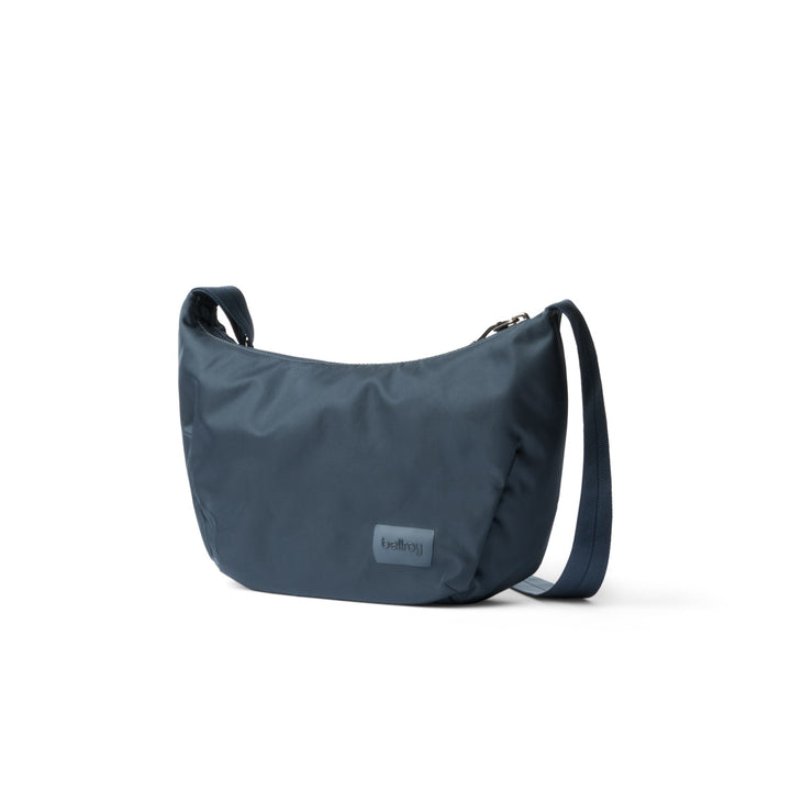 BELLROY - LANEWAY CRESCENT BAG 2.5L