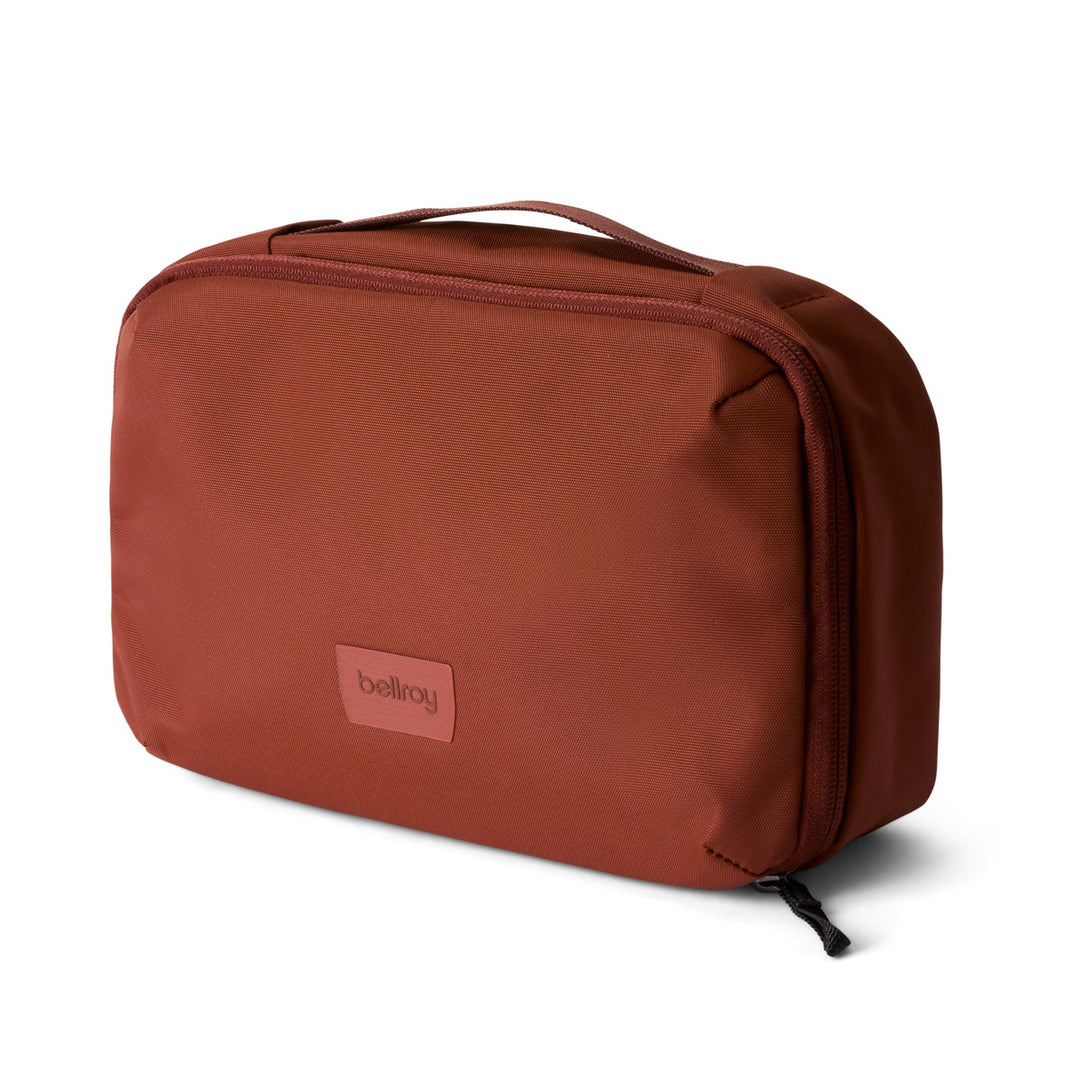 BELLROY - HANGING TOILETRY KIT