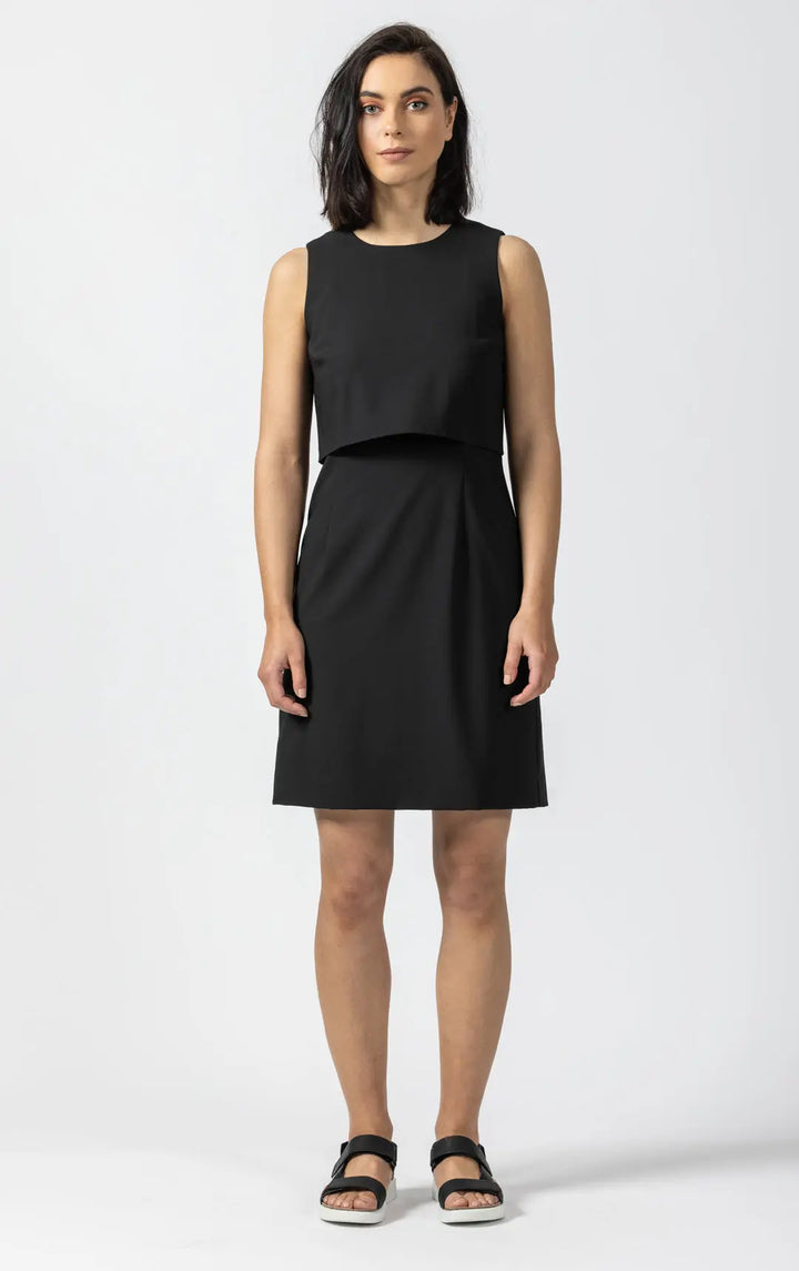 https://cdn.shopify.com/s/files/1/0115/5956/7441/files/AEW244_Black.mp4?v=1639104268