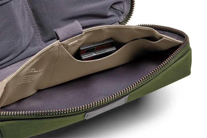 BELLROY - TECH KIT Outside suppliers