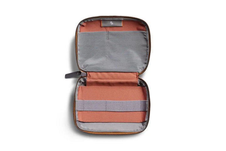 BELLROY - TECH KIT COMPACT Outside suppliers