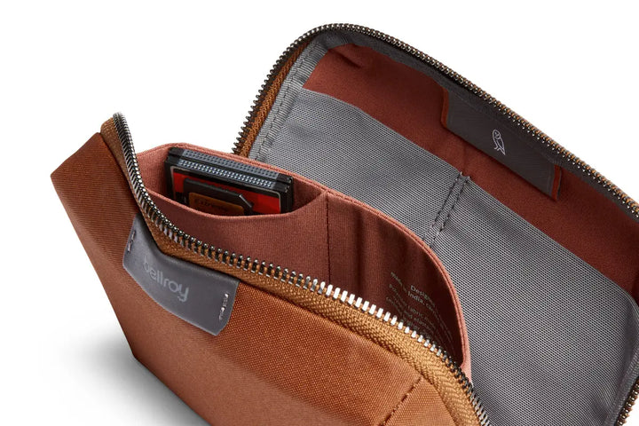 BELLROY - TECH KIT COMPACT Outside suppliers